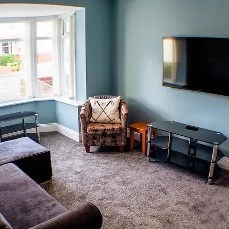 Throxenby - 3 Bed House Sleeps Up To 10 Holiday home Scalby (North Yorkshire)